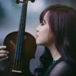 Top Músicas Internacionais Românticas Mais Ouvidas mulher tocando